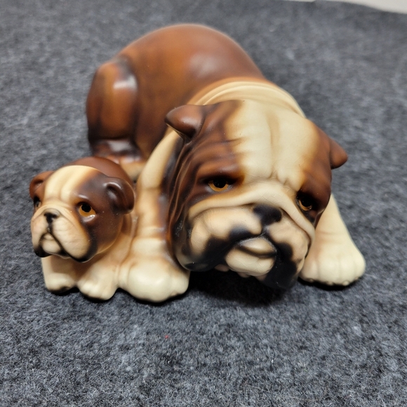 🌴5 for $25🌴Bulldog Realistic Ceramic Sculpture Adult and Puppy Duo Home Accent - Picture 1 of 12